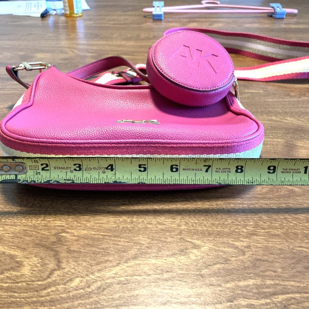Ann Klein Crossbody/Shoulder Vibrant Pink Bag with Matching Coin Purse - Picture 7 of 12